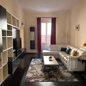 https://futura-luxury-apartment.emilia-romagnahotels.net